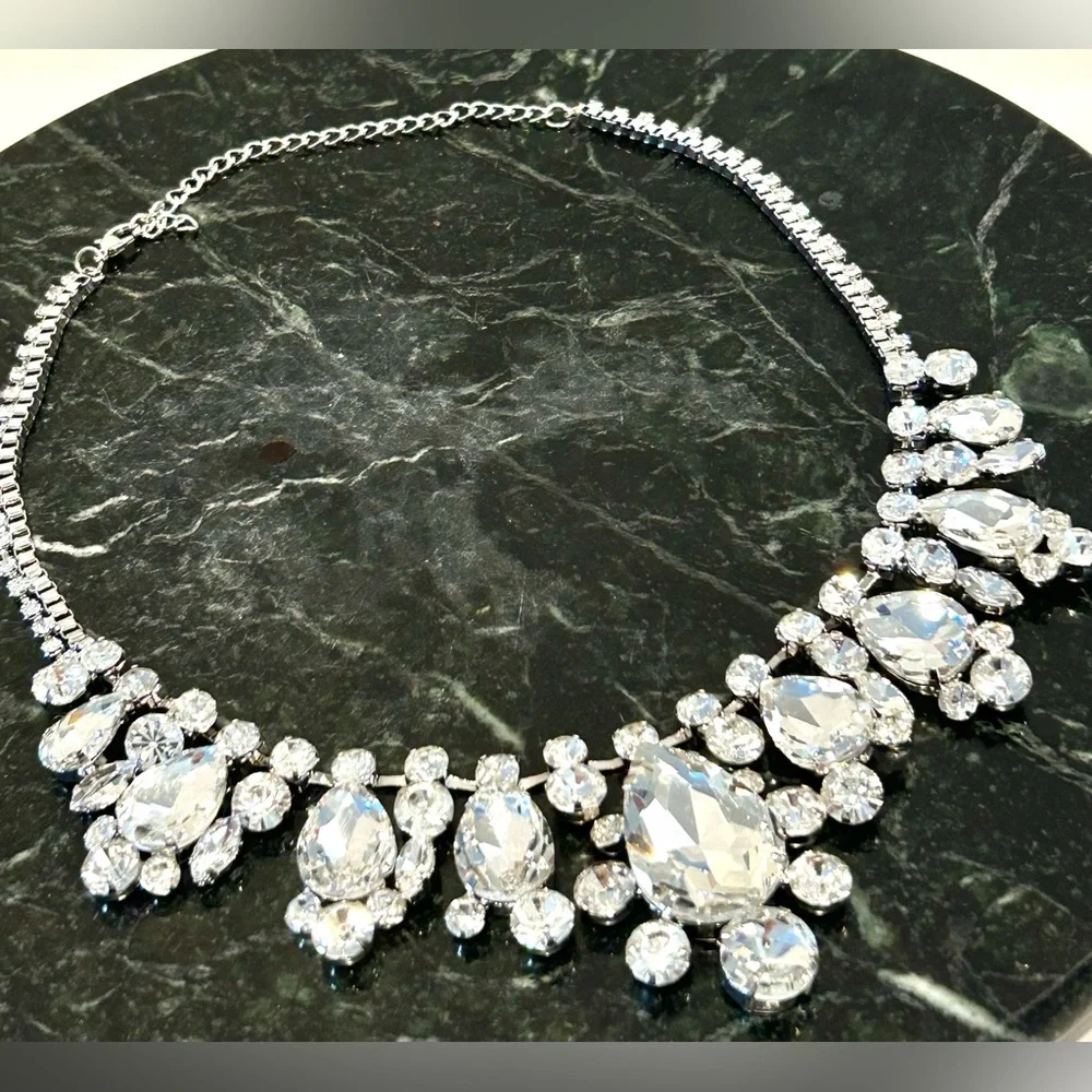 Fabulous rhinestone statement necklace choker NWOT bridal prom pageant wear - Picture 3 of 8